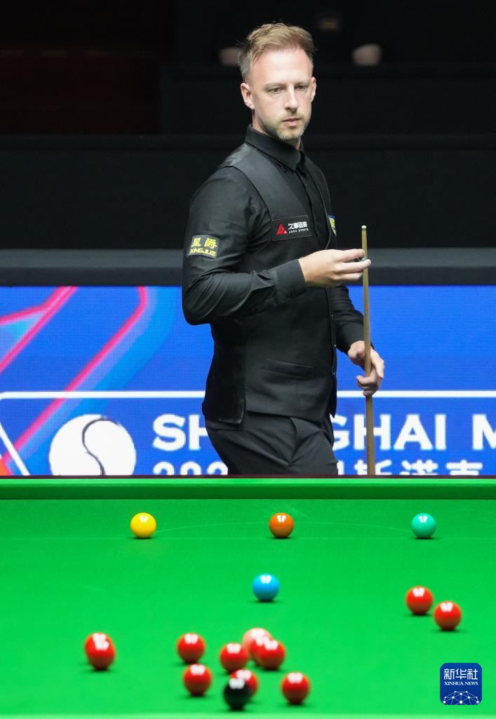 随着时间的 随着时间的